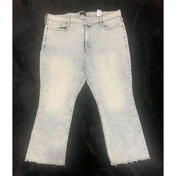 Banana Republic High Rise Bootcut Crop Light Wash Raw Hem Plus Size Jena 35/20 - Picture 1 of 6